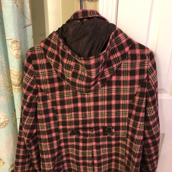 Too cute not to be worn🌺 - Picture 2 of 6